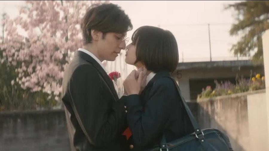 救援溜冰女孩