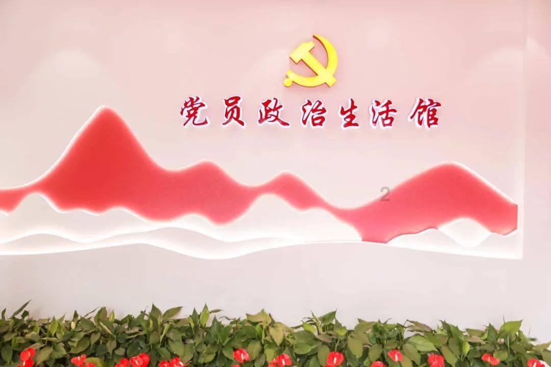 解锁你的问题宝库,探秘司机因厂区吃泡面罚款2000大哭,真相究竟如何?蜗牛问答平台!
