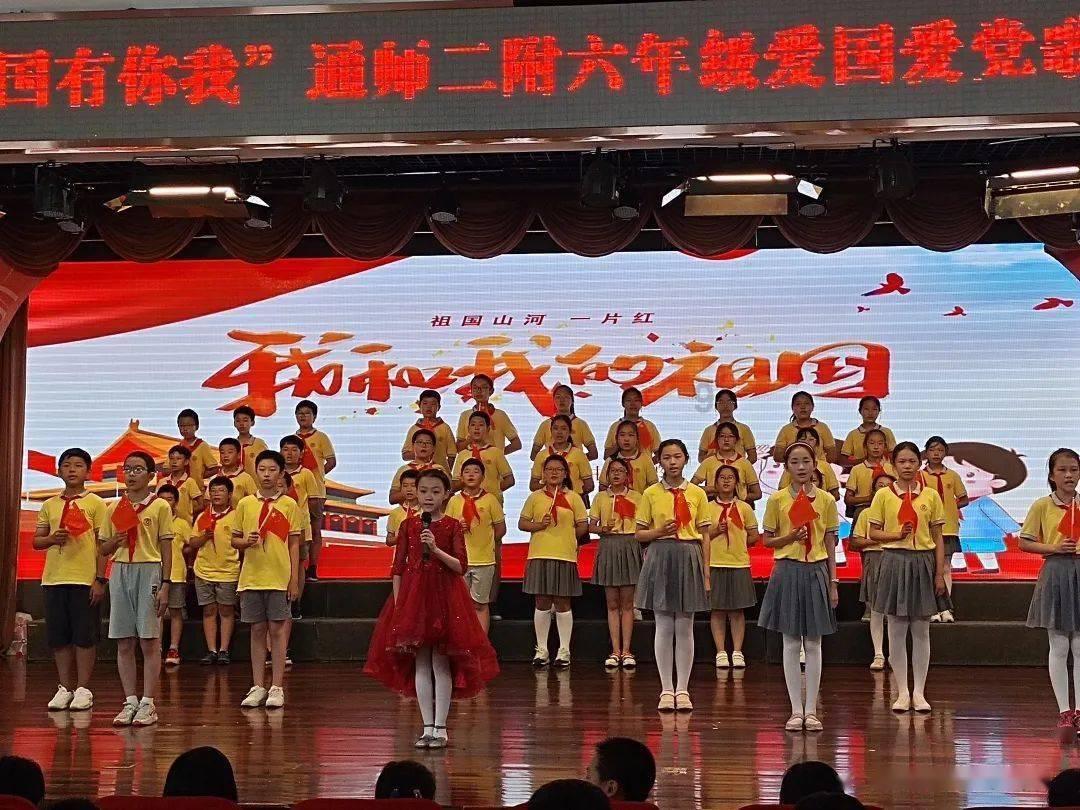 有个男生喜欢我，可是突然不跟我聊天了，应该怎么办，之前我说谁谁谁唱的歌好听，他就去唱了游戏画面