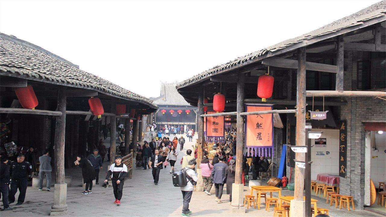灾后重建,我们在路上