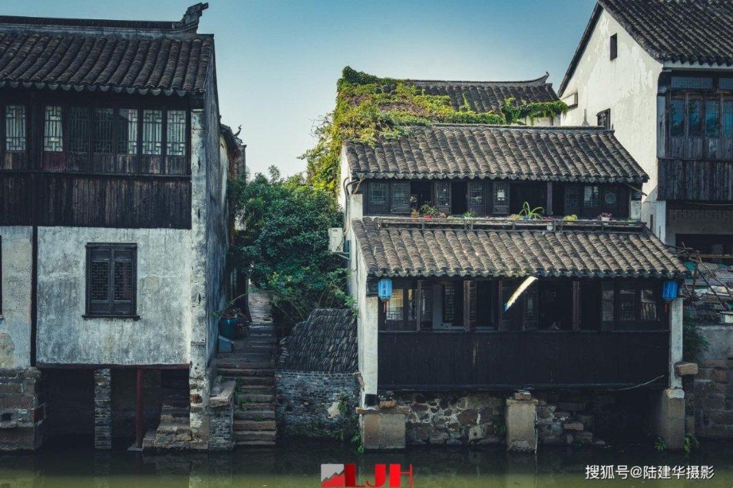 卡佩罗：看到迈尼昂离场我也感觉被冒犯，几个蠢货毁了城市的形象